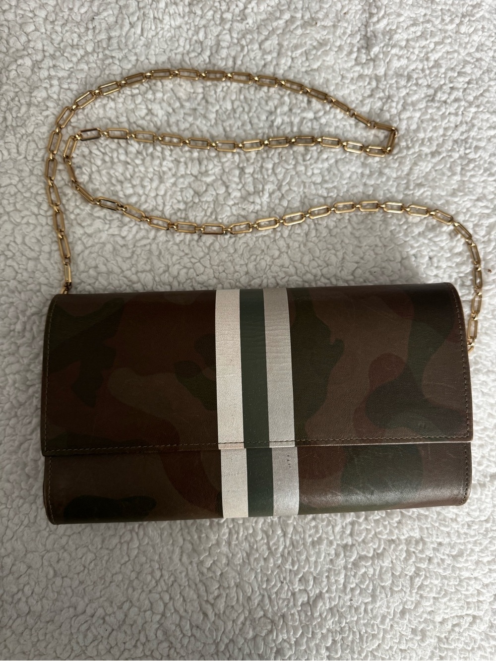Ame Soeur San Francisco Camouflage Stripe Convertible Chain Crossbody Clutch